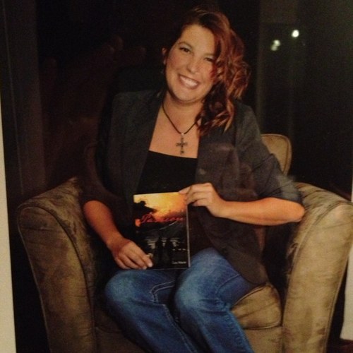 Lea_Marie_'s profile picture. Aspiring writer and author. Currently working on my second book Midnight Sun. Wife, mom, sister, daughter and small town girl. Living the dream :) #amwriting.