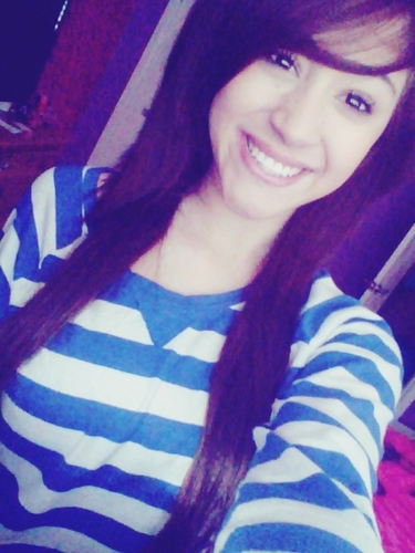 cindyduran77's profile picture. Follow me and i will follow back.;p