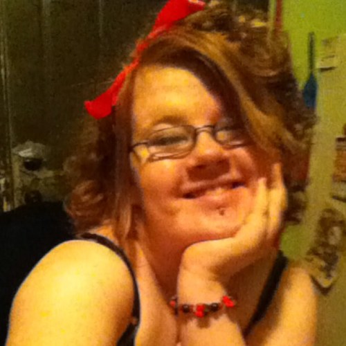 bitemebae47's profile picture. 