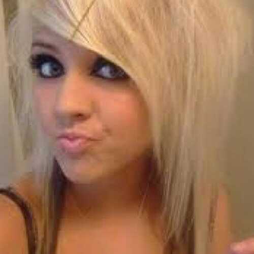 Abby Janelle Johnson|College is life |Bisexual |Taken by  Marie9/23/13| aubree & blake is the loves of my life| Miley is the bae tho|
