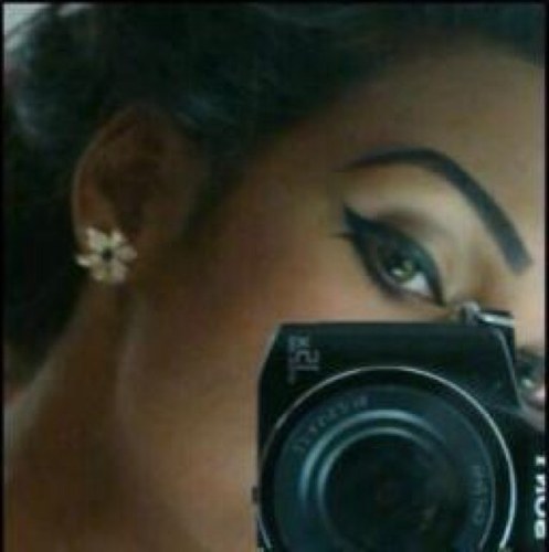 My Naem is '3ofran . i am 12 . Love music 3 , i love my Friend's , i live In Almaddinh