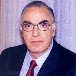 ProedrosEK's profile picture. Aγωνας για μια Eλλαδα κοινωνικα δίκαιη και εθνικα υπερηφανη.Aυτο είναι το επισημο προφιλ του προέδρου τηϛ ενωσηϛ κεντρωων  http://t.co/wil81yQc