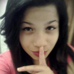 Biografia?
Nαo importα o quє єu diigα,
Vocє irα vαlorizαr pєlo quє vê,
julgαr pєlo quє ouviu
e opinαr pєlo quє conhєcєu (!)