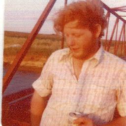 JakeyMay34's profile picture. Self educated Libertarian with a splash of Anarcho-Syndicalism.