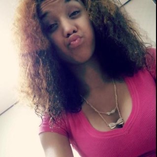 07.11.12 - KentrellJamalDaniels .♥
my follow button a hoe so tap that bitch till she turn blue |