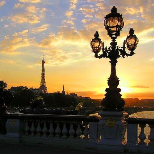 - j'adore paris❤
 ,,Live-laugh -love ❤لا اله الا الله ❤
Kuwiat-UAE❤
