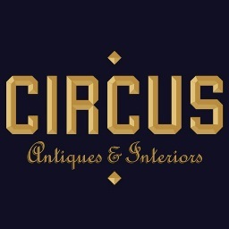 Interesting antiques and objects from the 18th, 19th and 20th Centuries.