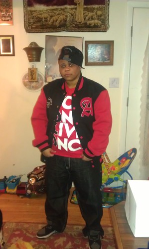 i love my lady and want to give her the world but i also want to make something out of my self i want ppl to know who i am i do not want to be under a rock