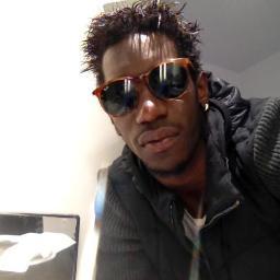 RicardoTyzer's profile picture. renoi un peu toktok !!