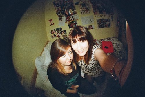 2 best friends from Plymouth. We have big dreams but a small bank balance. Therefore, we blog!

Natalie&SammyJo