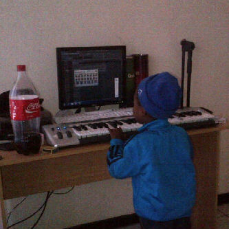 AtumGlufuno's profile picture. Not much for the public I'm me and i do me