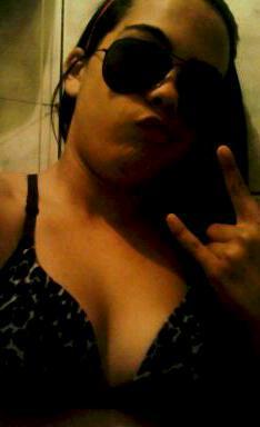 cliticar ate pode,mais antes tenta fazer melhor.. ;)