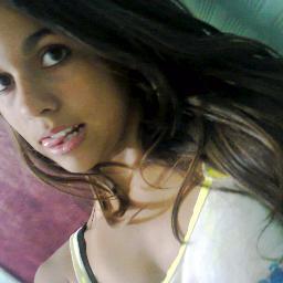 Bia_Santos_l's profile picture. http://t.co/G9lCfySU ( pergunta ai )