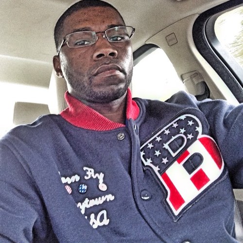 ForeverFlyMc's profile picture. Living the Fly Life

I'm so fly they should put me in disquise....so tight like they didn't put me in my size.....There He Go
Follow---  @ForeverFlyMc