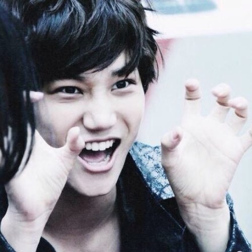 EXO-K かいbot 卑猥発言大丈夫なひとだけフォローして。 start→12.26