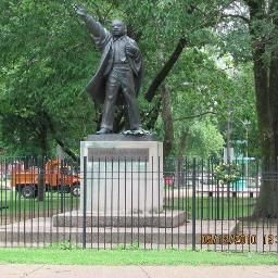 Revue1's profile picture. #NeoGriots, #SpokenWordPoetry, Self proclaimed #HipHopFiend, #UndergroundRap