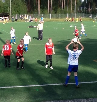 ylyp02's profile picture. 