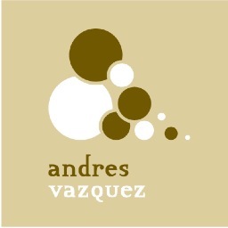 diseñador gráfico con amplia experiencia en packaging de vinos e identidad corporativa de bodegas. c.: 094520381