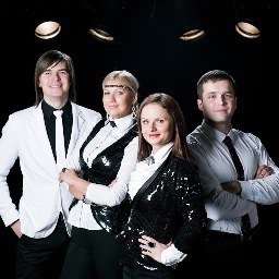 TirkizBand - Četri jaunieši, četras personības, četri draugi, kuri sevi pierādījuši, darbojoties dažādos muzikālajos projektos, radīja kopīgu muzikālo apvienību