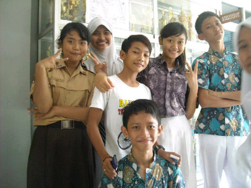 Syahiba Aqmarul Aufaridzi »  ” Arul “ | JHS 1 Demak » ( 9i ) | Just mention, for follback, ok . . ?! |