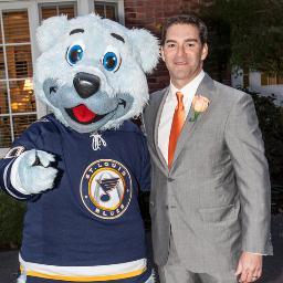 Commercial real estate developer with projects in North Carolina, St. Louis, and Florida. Love hockey, travel and golf. LGB!