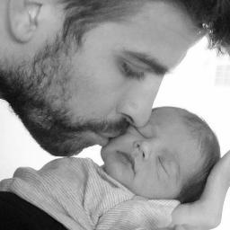 Club de fans de @3gerardpique , jugador del FCB y de la Selección Española, donde apoyaremos a nuestro gran ídolo en todo momento [1.3.2012] RT de @3gerardpique