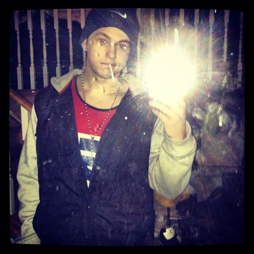 Family,Friends,Weed,Skatin and most of all...PARTY ALL NIGHT LONG !!