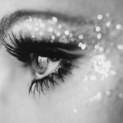 LifeofanMG's profile picture. You must always be galmourous, pretty, bluntly honest (regardless of someone's feelings) and you only have pretty friends.

Life of an MG is not for everyone