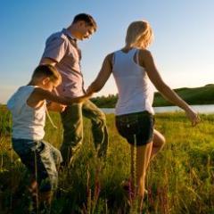 Specializing in family chiropractic, spinal decompression, massage, sports injury, nutrition.   8589 Gull Road, Richland, Michigan  269-629-5090.