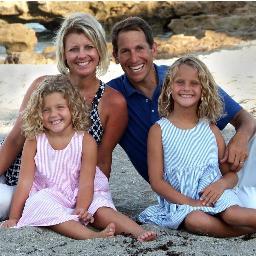 lspolterphoto's profile picture. Lorn Spolter is a photographer with 30 years of experience photographing Seniors, Weddings, Families, Bar/Bat Mitzvahs, and professional Corporate pictures.