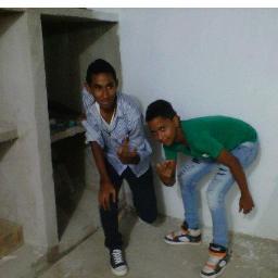 TuJhefri's profile picture. 