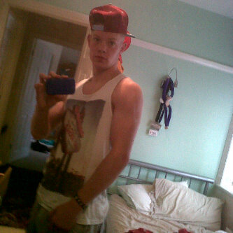 You Look Lost, Follow Me, Ill Show You The Way Forward!! :) 
 MyGirl :* @chelssleighhh
