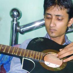 আমি পথিক, যার কোন পথ নেই।
http://t.co/ZazM6VEBHS