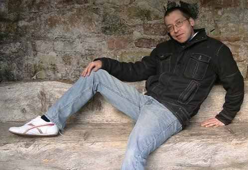 MrPollyPaul's profile picture. Self confessed bookworm.....I love me some books, lots of books.....well, i'll read anything really as I am a book-whore