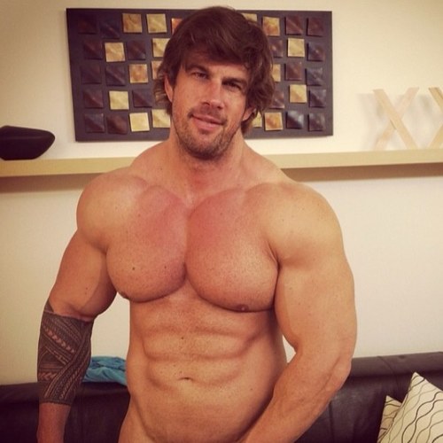 Instagram ; zeb_atlas