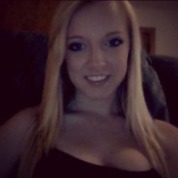 16 years youngg, just livinn.