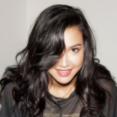 SantieVadia's profile picture. é não é mesmo que as vadias se destruiram? antiga @BrittyVadia