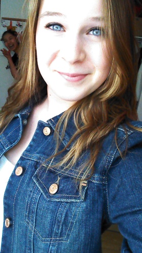 I'm Julianne and i'm 14. ❤ Penny ❤ Music ❤ Youtube ❤ Québec ❤ français ❤ Summer ❤ Dreams ❤ Follow me and I'll follow back ❤