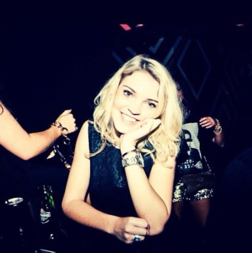 LOTITIABLONDY's profile picture. 