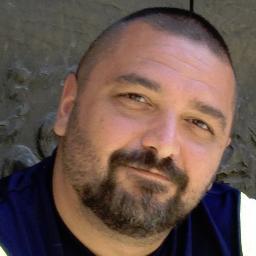 Software Engineer for living, @SSCNapoli Fan