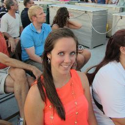 Instructor therapist and skating coach who values friends, laughs, and good times.  Loves sports, the outdoors, summer, and travelling.