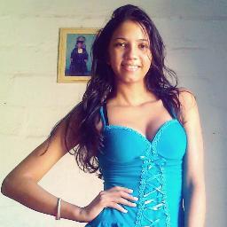 Ah , sobre mim ?
Geminiana , amorosa , teimosa , gente boa , querida , amada ...:)