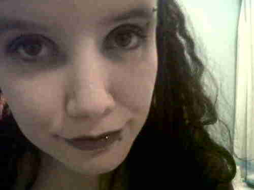 Biba♥ Im IrishIm an over emotional depressive anxeity ridden paranoid insomniac.Just a small girl trying to survive in this life through hope and inspiration.♥~