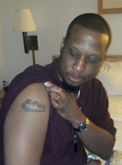 Thumb903's profile picture. 