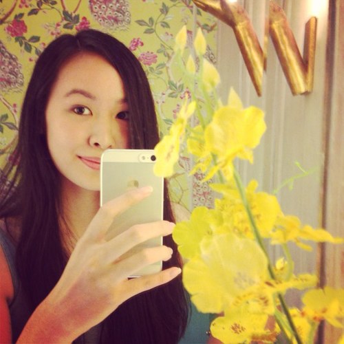 MBA, singer, entrepreneur. Better known in the Twitter world as App-reciation Reviews founder + iPhone journalist.