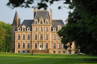 The French Table is an unique food and wine experience. Based at Chateau Bosgouet in Normandy France.