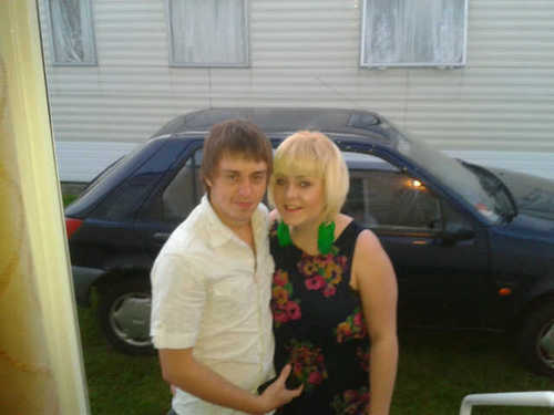 Dai I'm 19 I live in the deep dark place called ebbw vale any questions just ask Taken, hannah I love you