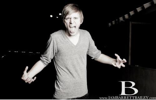 I Scream and play bass for blessthefall. ONLY FOR THE ZUERA™