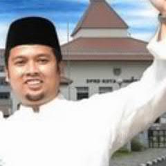 Akun ini dimanage oleh Relawan Wakil Walikota Tangerang (Bpk. H. Arief R. Wismansyah)