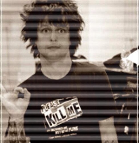 Sigueme y yo lo hago.Amo Green Day y los Sex Pistols